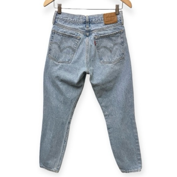 Levi’s 26 (2/3) Wedgie Icon Ripped High Rise Women’s Straight Cropped Jeans - Picture 4 of 16